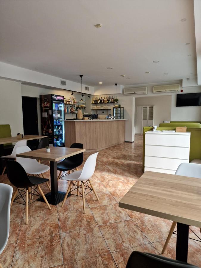 Guest House Kaktus Ryga Zewnętrze zdjęcie
